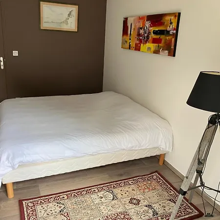 Domaine Des Peyries - Et Table D'hotes Guest house