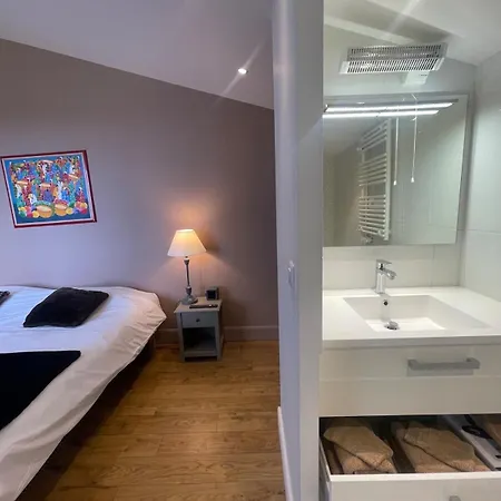 Domaine Des Peyries - Et Table D'hôtes 3*